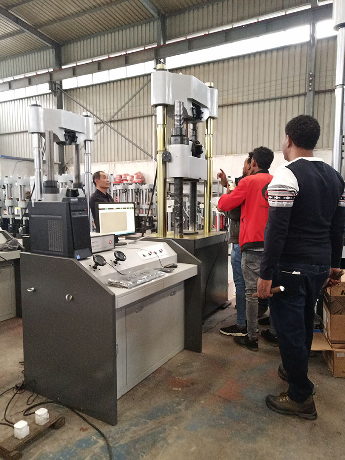 济南香蕉视频导航国外客户到厂验收大香蕉91视频设备